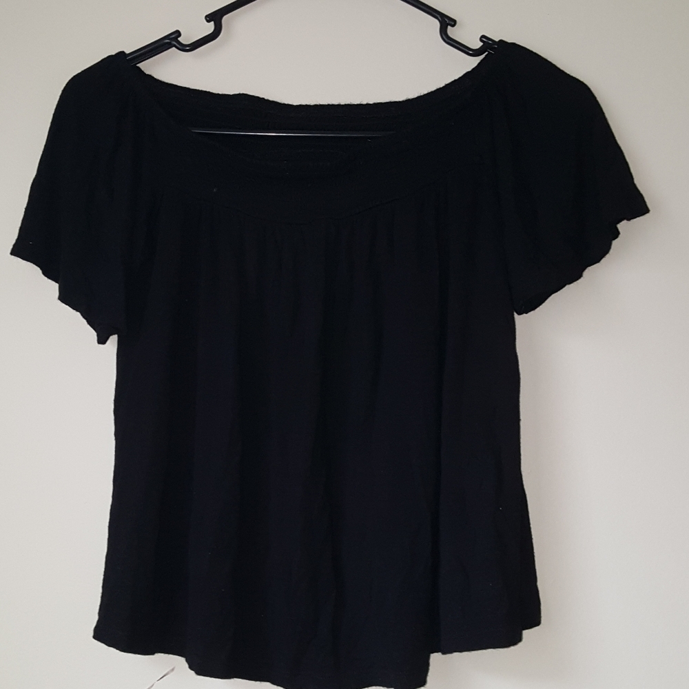 Off the Shoulder shirt